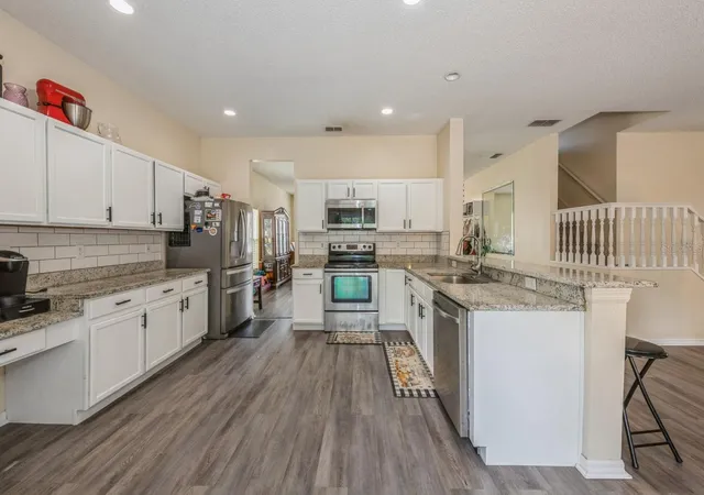 3rd image of 502 Freeman St, Longwood, FL 32750 | MLS# O6303923