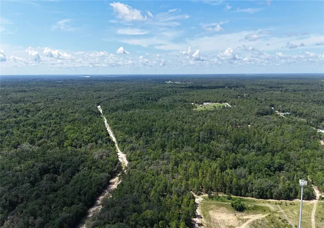 13th image of 1129 State Road 20, Interlachen, FL 32148 | MLS# TB8379655
