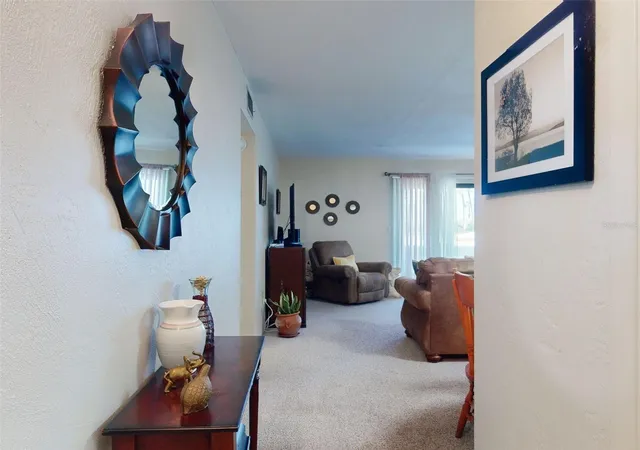 Listing Photo 4 - Condo for sale in building located at 2101 N Atlantic Ave, Daytona Beach, FL 32118 - Unit #10