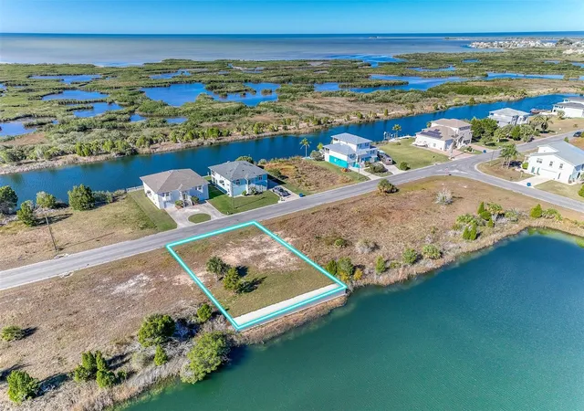 Homes for sale in Hernando Beach, FL | 3266 Lugustrum Dr, Hernando Beach, FL 34607 | MLS# TB8379892