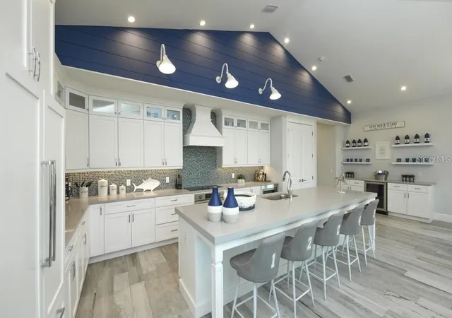 4th image of 212 Spring Ave, Anna Maria, FL 34216 | MLS# A4650724