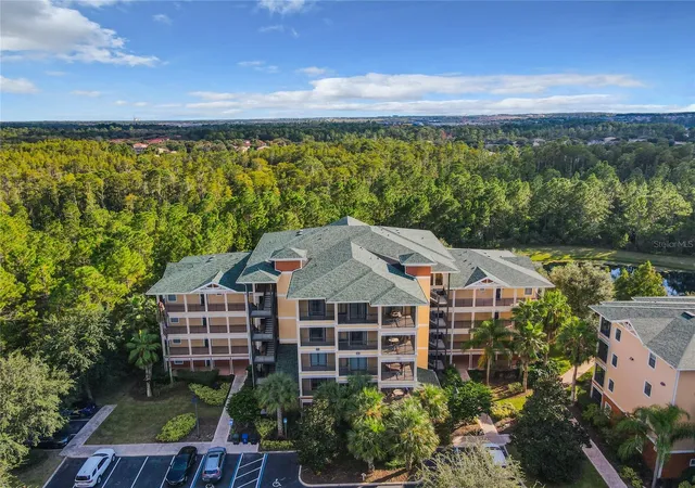 Listing Photo 2 - Condo for sale in building located at 9061 Treasure Trove Ln, Kissimmee, FL 34747 - Unit #403