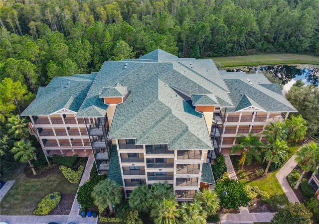 Listing Photo 3 - Condo for sale in building located at 9061 Treasure Trove Ln, Kissimmee, FL 34747 - Unit #403