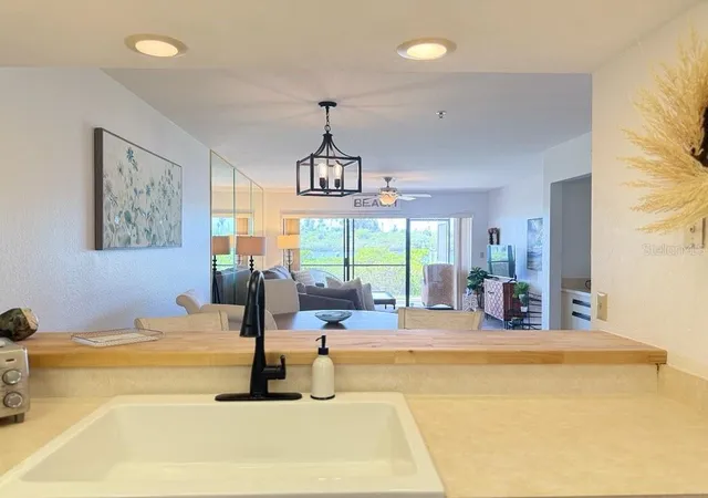 5th image of 460 Bouchelle Dr, NEW SMYRNA BEACH, FL 32169