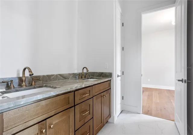 Homes for sale in Tampa, FL | 4316 S Renellie Dr, Tampa, FL 33611 | MLS# TB8380158