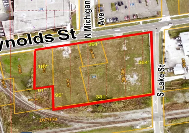 Photo 1 of Land for sale at 401 E Reynolds St, Plant City, FL 33563 | MLS# TB8380590 | Listing updated on 2026-09-17