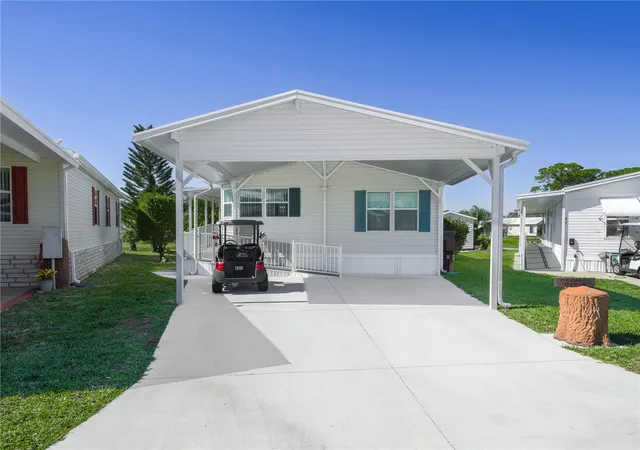 2nd image of 43 Red Quill Cir, Lake Wales, FL 33898 | MLS# K4902909