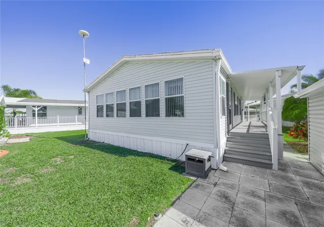 4th image of 43 Red Quill Cir, Lake Wales, FL 33898 | MLS# K4902909