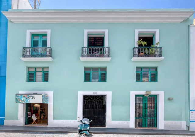 Photo 2 of Condo for sale at 203 Fortaleza St #4, San Juan, PR 00901 | MLS# PR9113377 | Listing updated on 2026-08-18