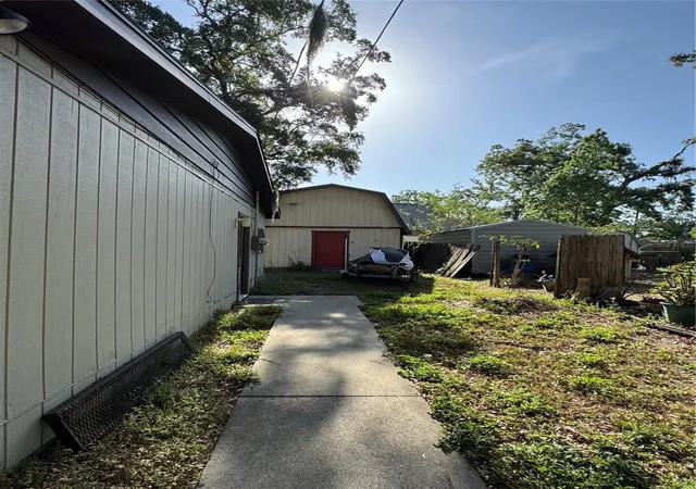 4th image of 1703 N Taylor Rd, Brandon, FL 33510 | MLS# TB8381844