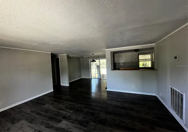 Photo 3 of Sale Pending at 5812 Red Fox Dr, Winter Haven, FL 33884 | MLS# P4934727 | Listing updated on 2026-05-22