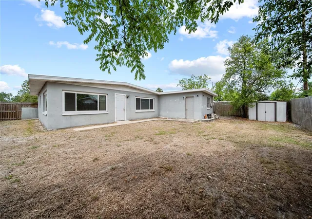 5th image of 10602 Camelia Dr, Port Richey, FL 34668 | MLS# TB8382258