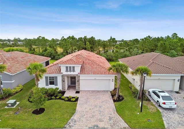 1st image of 620 Nasturtium Ct, Nokomis, FL 34275 | MLS# A4651556