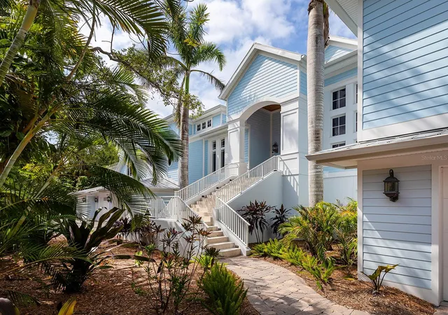 Homes for sale in Sarasota, FL | 5132 Jungle Plum Rd, Sarasota, FL 34242 | MLS# A4651663