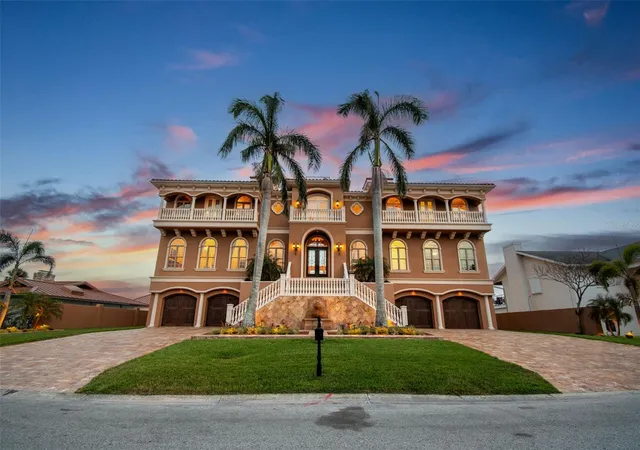 3rd image of 5810 Mariner St, Tampa, FL 33609 | MLS# TB8383270