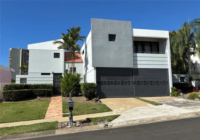 Photo 1 of Single family home for sale at W 4 14 Calderón De La Barca, San Juan, PR 00926 | MLS# PR9113473 | Listing updated on 2025-10-28