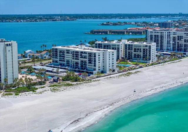 Homes for sale in Clearwater Beach, FL | 1400 Gulf Boulevard, Clearwater Beach, FL 33767 | Houzeo
