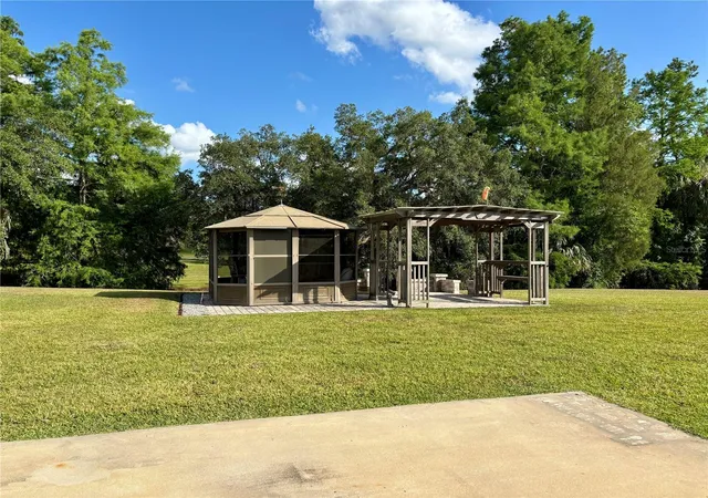 3rd image of 2929 Ne 101St Ter, Silver Springs, FL 34488 | MLS# OM701255