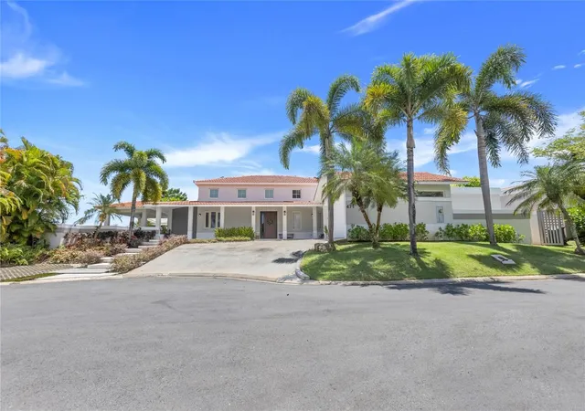 Homes for sale in Dorado, PR | 471 Camino De La Vega, Dorado, PR 00646 | MLS# PR9113517