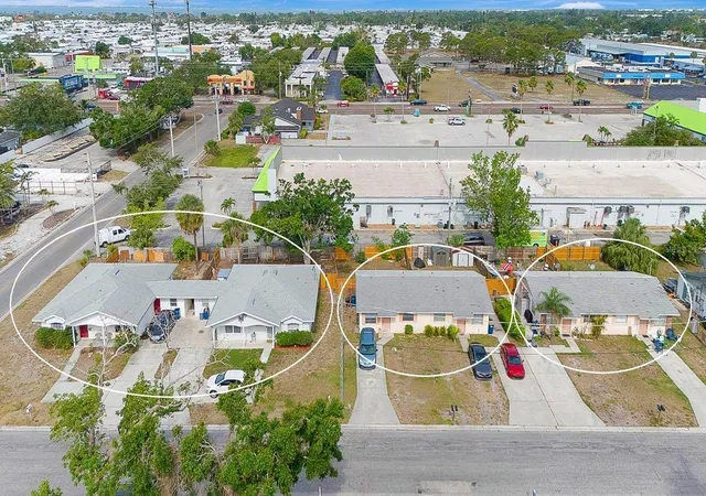4th image of 6528 12Th St W, Bradenton, FL 34207 | MLS# O6307869