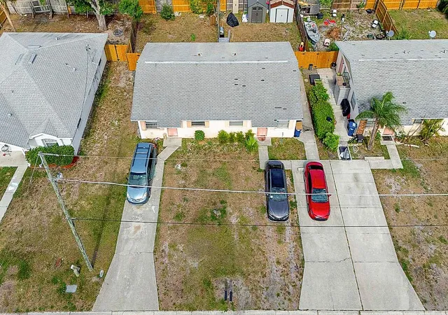 29th image of 6524/6526 12th St W, Bradenton, FL 34207 | MLS# O6307912