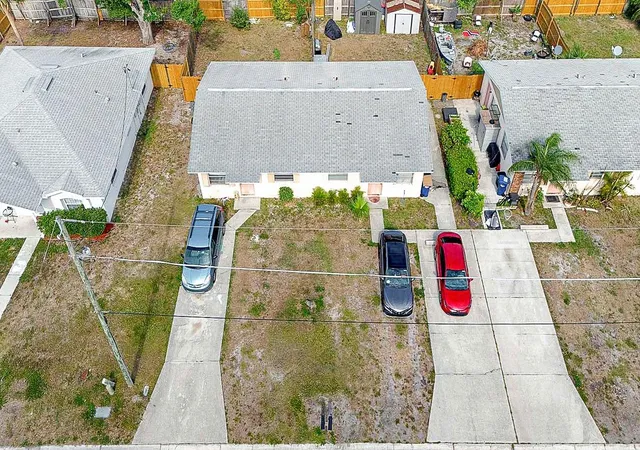 4th image of 6524/6526 12Th St W, Bradenton, FL 34207 | MLS# O6307912