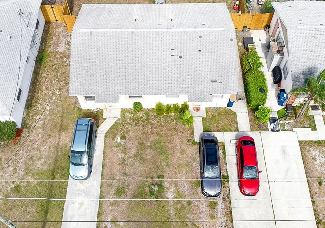 5th image of 6524/6526 12Th St W, Bradenton, FL 34207 | MLS# O6307912