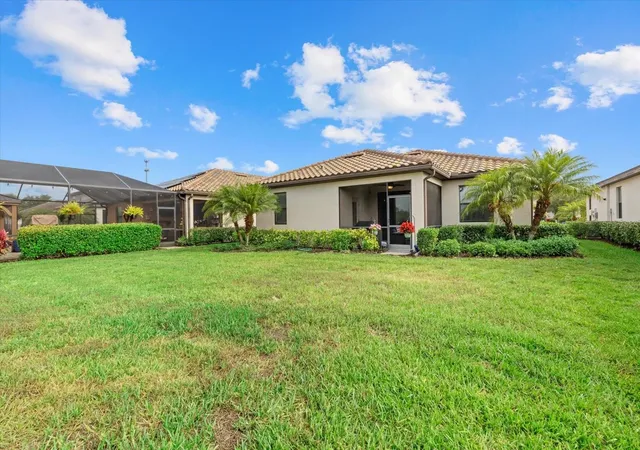 Homes for sale in Bradenton, FL | 17018 Blue Ridge Pl, Bradenton, FL 34211 | MLS# A4652257
