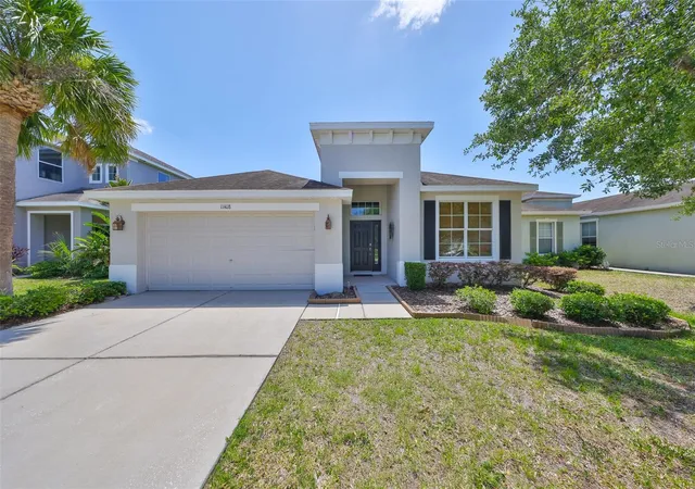 2nd image of 11408 Coventry Grove Cir, Lithia, FL 33547 | MLS# TB8384901