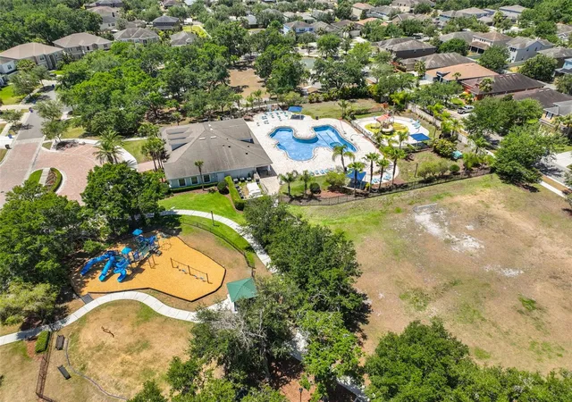 48th image of 11408 Coventry Grove Cir, Lithia, FL 33547 | MLS# TB8384901