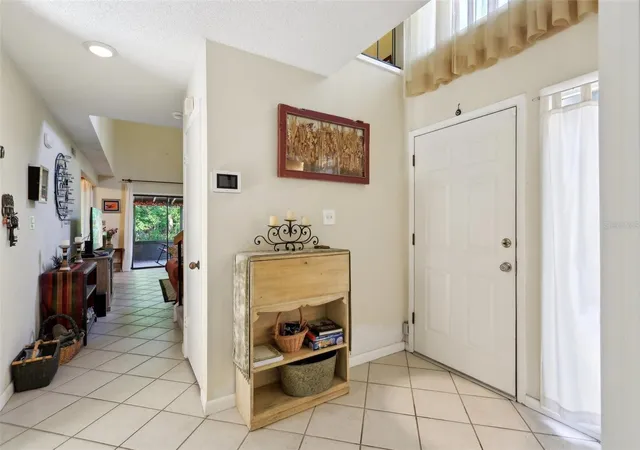 5th image of 4836 Pebble Beach Dr, Orlando, FL 32811 | MLS# TB8384965