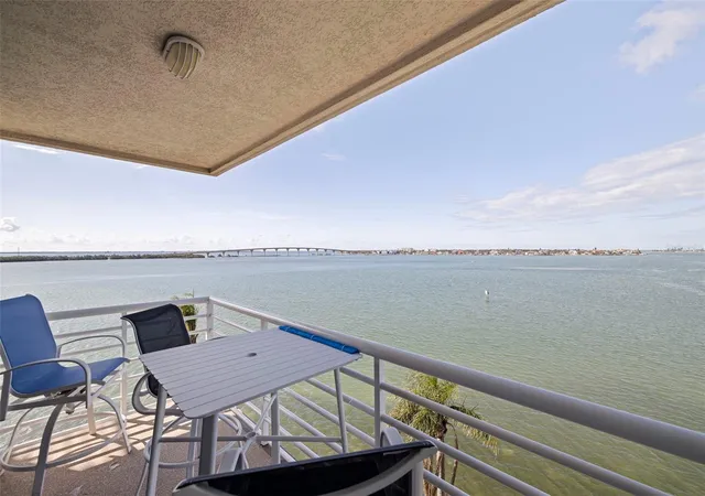Photo 3 of Condo for sale at 6105 Bahia Del Mar Cir #683, Saint Petersburg, FL 33715 | MLS# TB8385120 | Listing updated on 2026-09-11