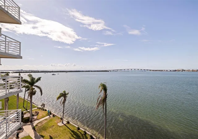 Photo 4 of Condo for sale at 6105 Bahia Del Mar Cir #683, Saint Petersburg, FL 33715 | MLS# TB8385120 | Listing updated on 2026-09-11