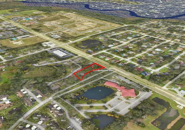 2nd image of 9050 Meadowood Blvd, Temple Terrace, FL 33637 | MLS# TB8385738