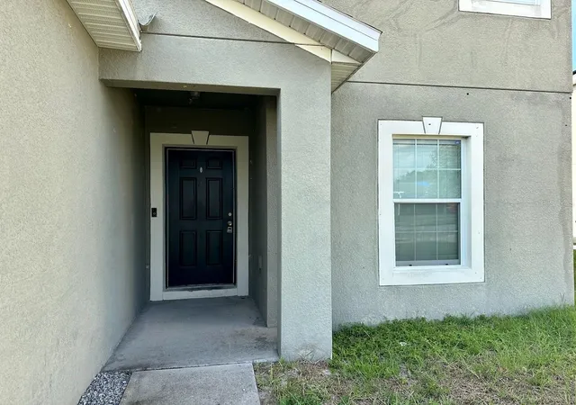 Photo 3 of Single family home for sale at 235 Hibiscus St, Winter Haven, FL 33881 | MLS# O6308867 | Listing updated on 2026-08-12