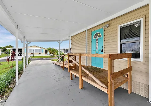 Photo 3 of Manufactured home for sale at 707 Del Luna Dr, North Port, FL 34287 | MLS# TB8386439 | Listing updated on 2026-09-22