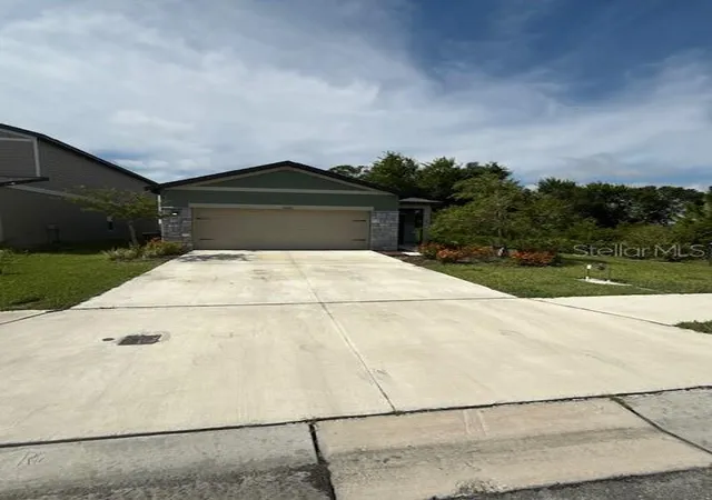 Photo 2 of Single family home for sale at 10607 Ladybug Cvs, Parrish, FL 34219 | MLS# TB8386992 | Listing updated on 2026-08-07