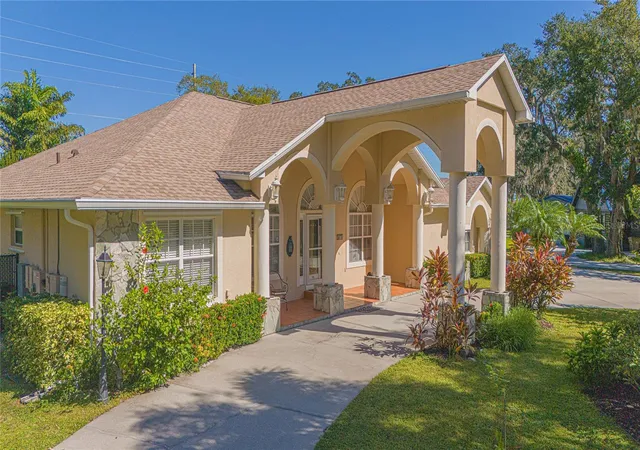 Photo 3 of Single family home for sale at 4735 Chelsea Ct, Kissimmee, FL 34744 | MLS# O6309757 | Listing updated on 2026-09-05