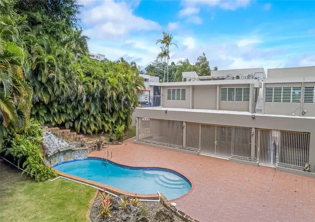 Homes for sale in Guaynabo, PR | 646 Calle 1, Guaynabo, PR 00966 | MLS# PR9113661