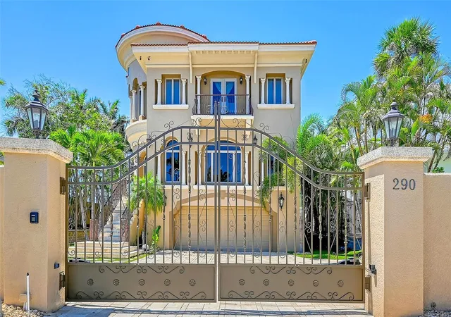 3rd image of 290 N Washington Dr, Sarasota, FL 34236 | MLS# A4652926