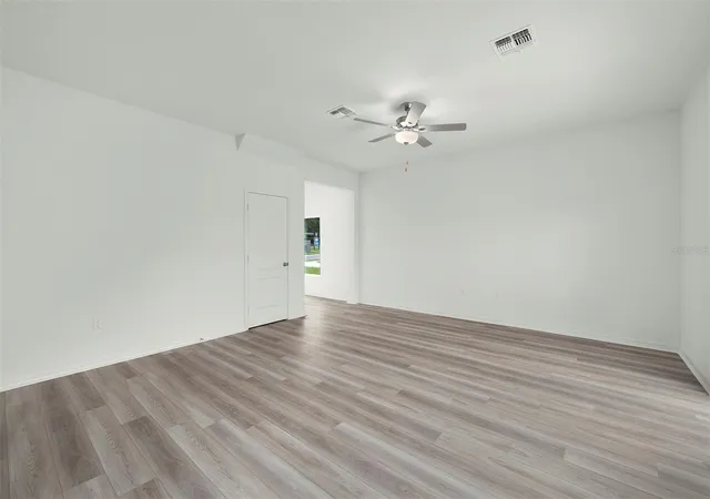 5th image of 13291 Tula Loop, Astatula, FL 34705 | MLS# TB8387095