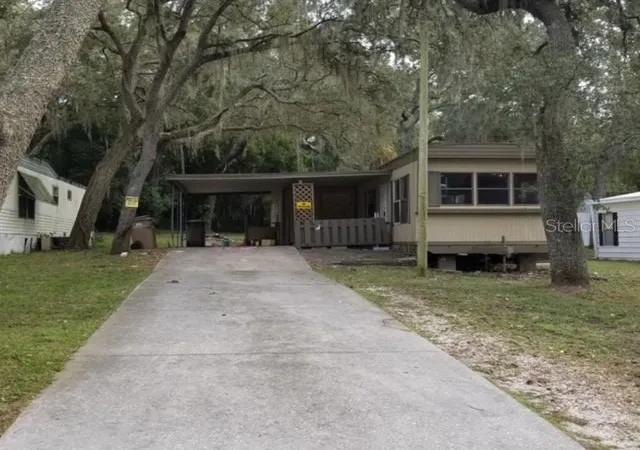 Photo 2 of Manufactured home for sale at 1715 Indian Trl, Leesburg, FL 34748 | MLS# S5127065 | Listing updated on 2026-08-31