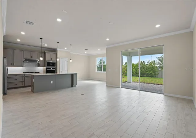 Photo 3 of Single family home for sale at 10245 Park Estates Ave, Orlando, FL 32836 | MLS# O6310446 | Listing updated on 2026-10-08