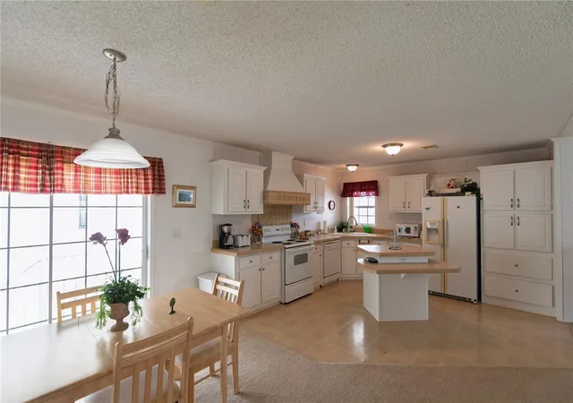 Photo 3 of Manufactured home for sale at 36 Freeman Ave, Punta Gorda, FL 33950 | MLS# C7510182 | Listing updated on 2026-08-08