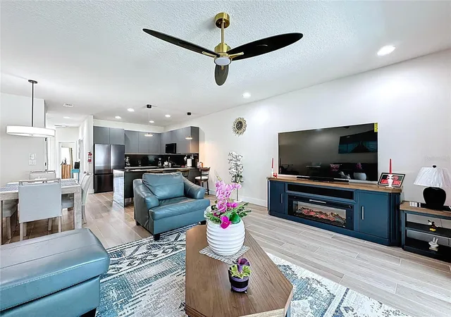 4th image of 1425 Serendipity Ln, Clermont, FL 34714 | MLS# S5127261