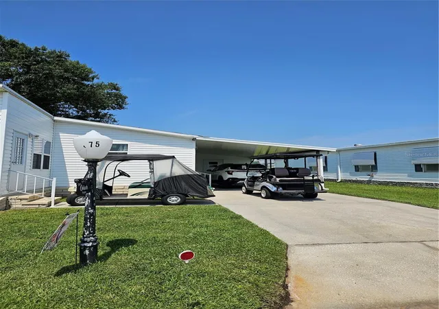 Photo 2 of Sale Pending at 375 Melbourn Dr, Haines City, FL 33844 | MLS# L4953066 | Listing updated on 2026-10-07