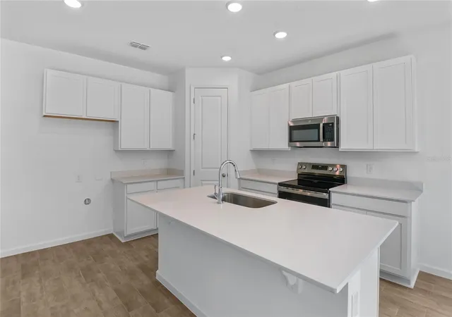 5th image of 6182 Sw 64Th Ter, Ocala, FL 34474 | MLS# S5127299
