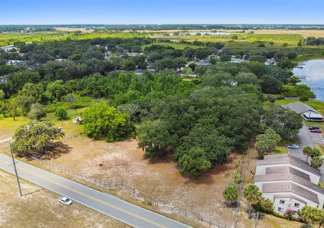 3rd image of 1080 S Buena Vista Dr, Lake Alfred, FL 33850 | MLS# P4934900