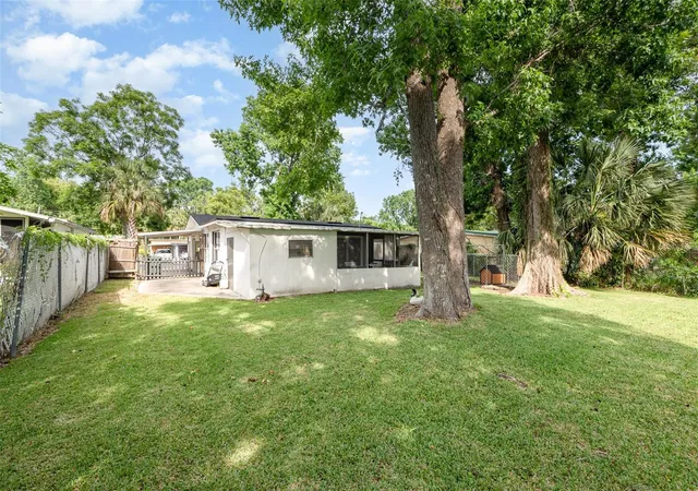 Homes for sale in Daytona Beach, FL | 121 Mason Park Dr, Daytona Beach, FL 32117 | MLS# G5097326