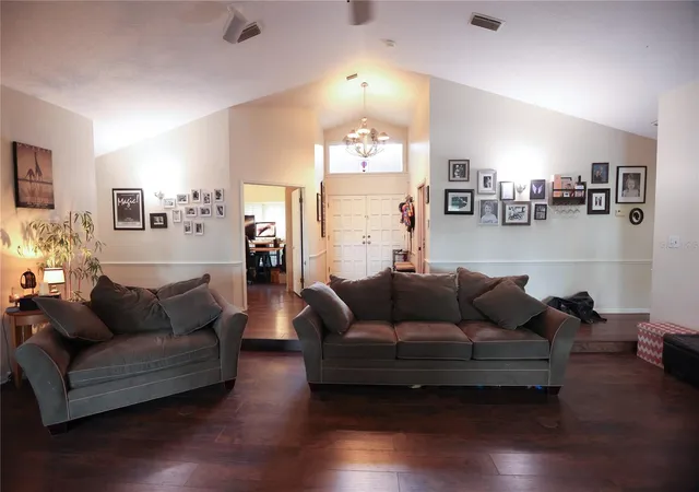 Photo 4 of Single family home for sale at 11923 Lake Butler Blvd, Windermere, FL 34786 | MLS# O6311003 | Listing updated on 2026-05-18